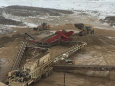 620 Maximus Tracked Screen Plant 7